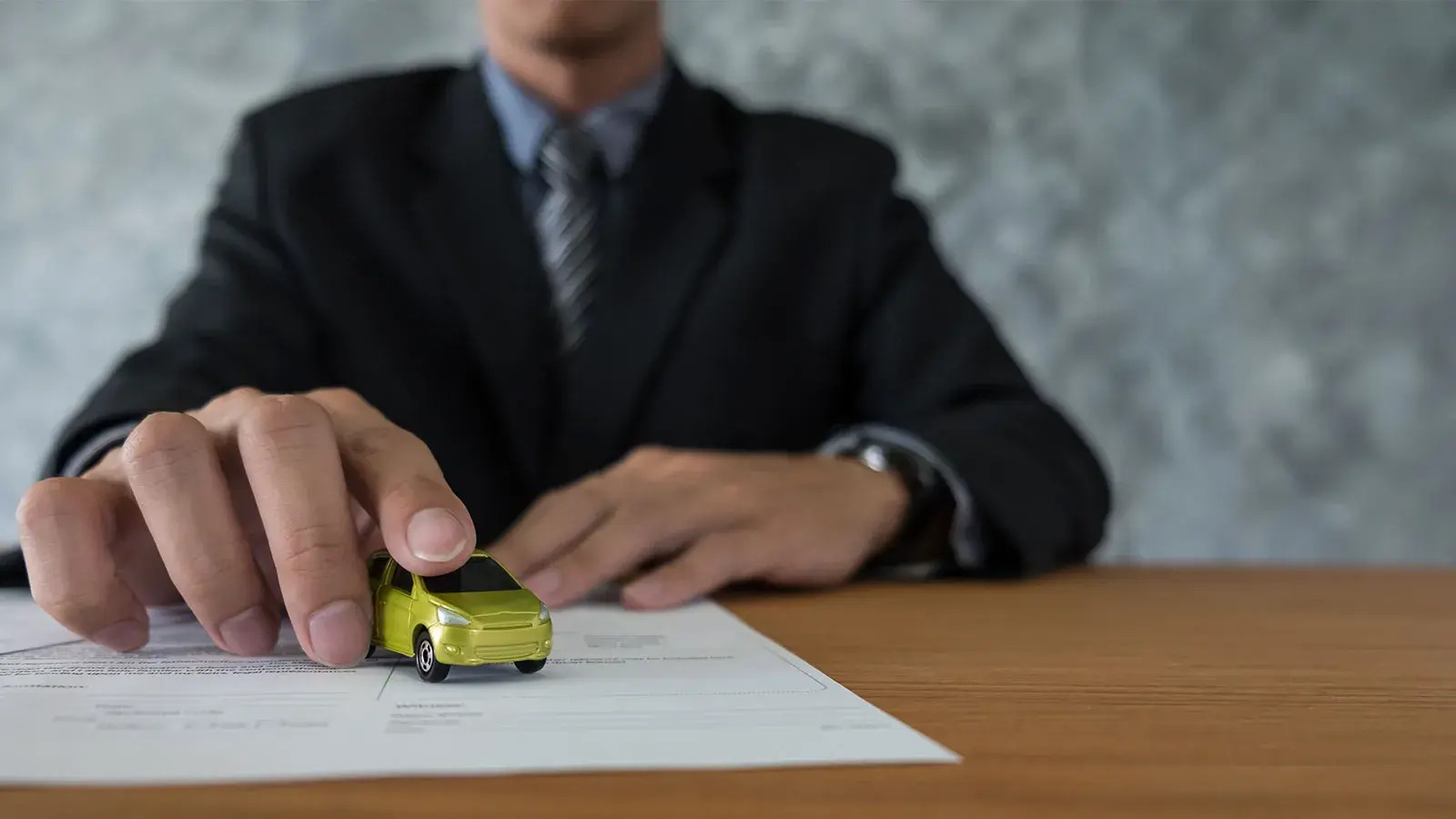 Как получить деньги под залог автомобиля