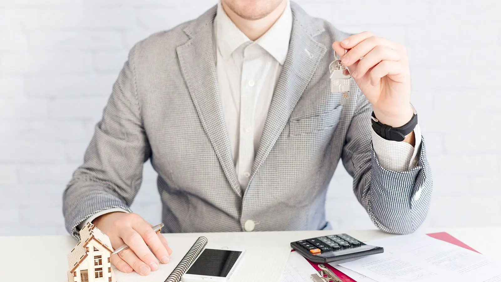 Стоит ли пользоваться услугами ипотечных брокеров?